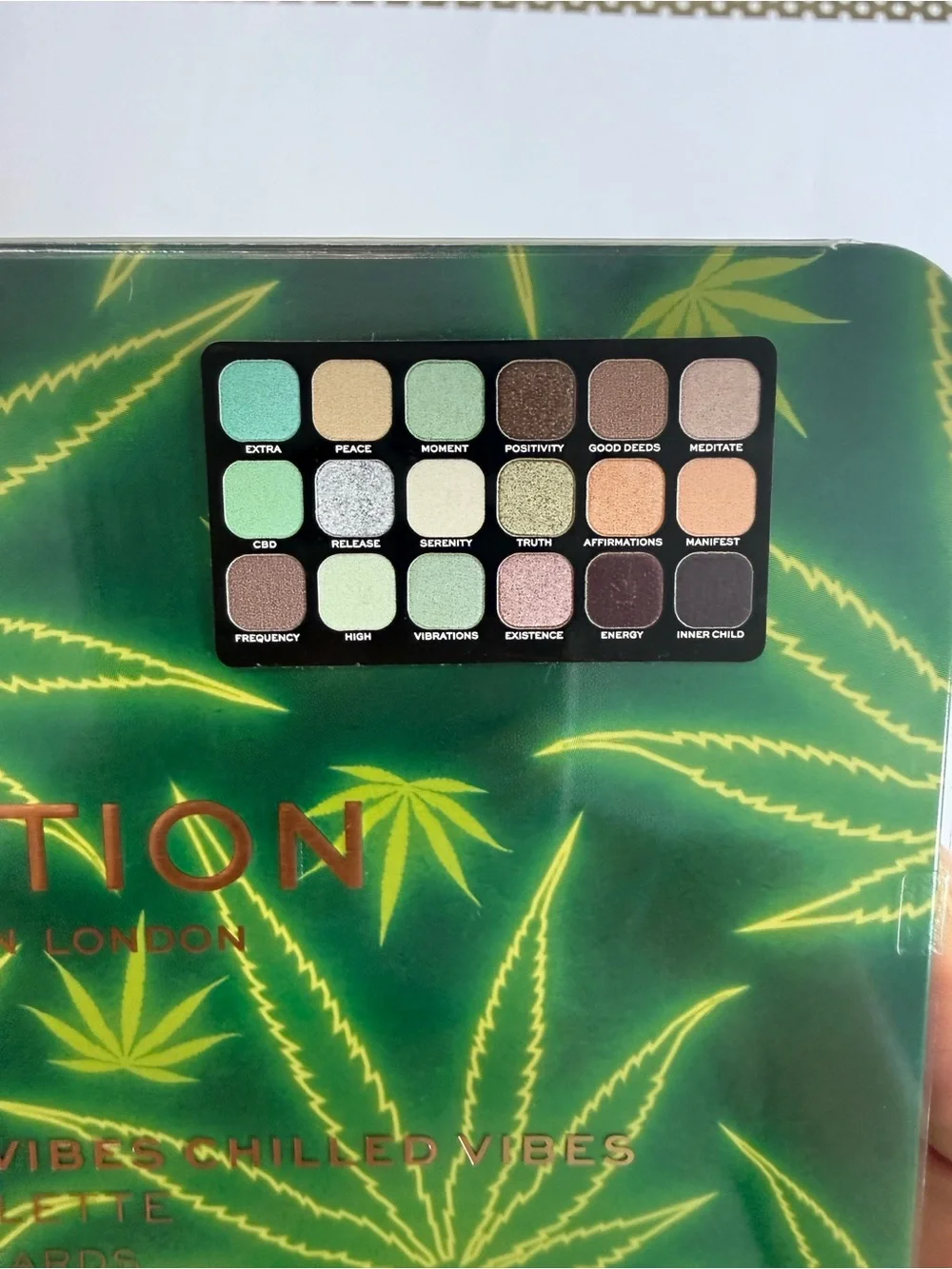 Makeup Revolution revolution eyeshadow